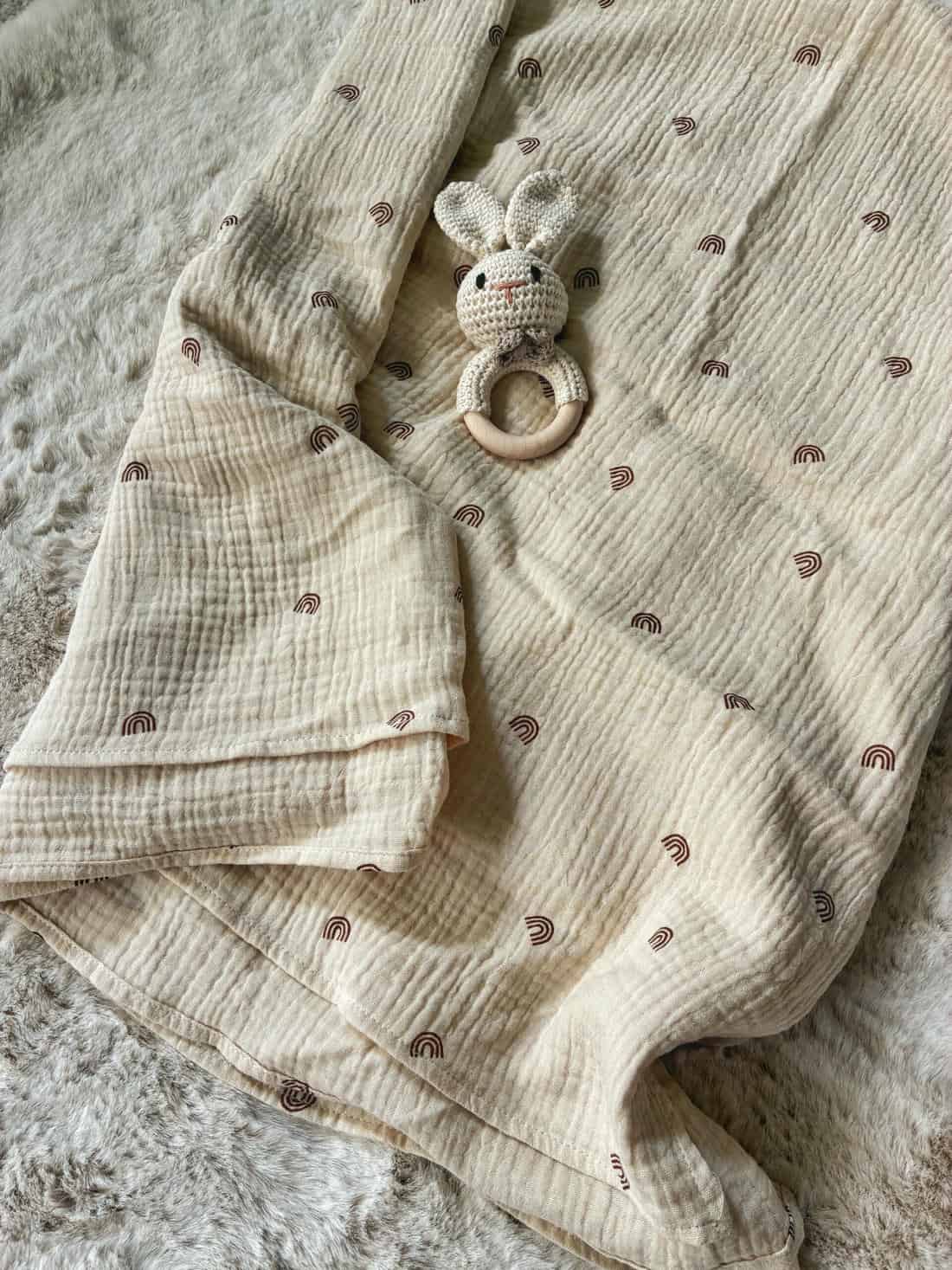 Muselin Babydecke - 100% Baumwolle, Regenbogen beige